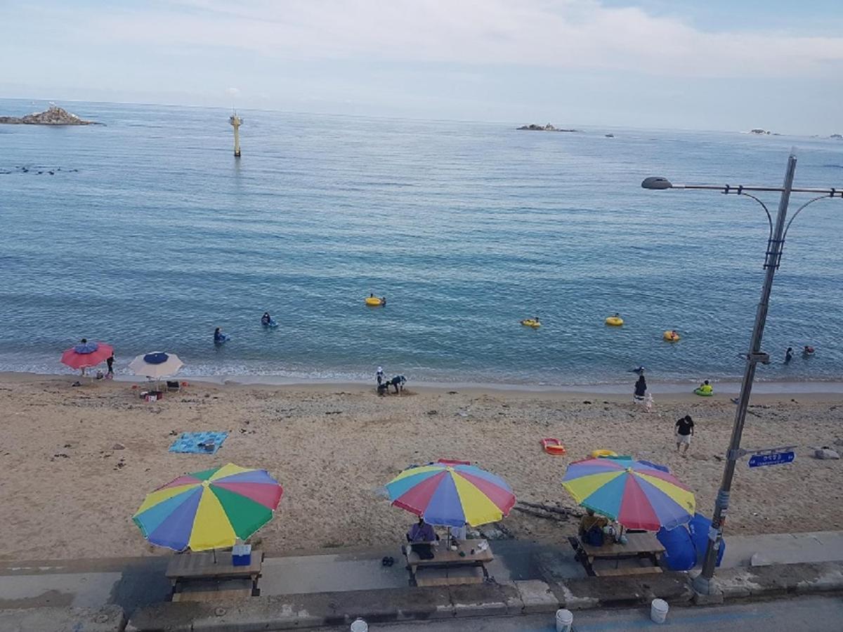 Seaside Minbak Villa Goseong  Ngoại thất bức ảnh