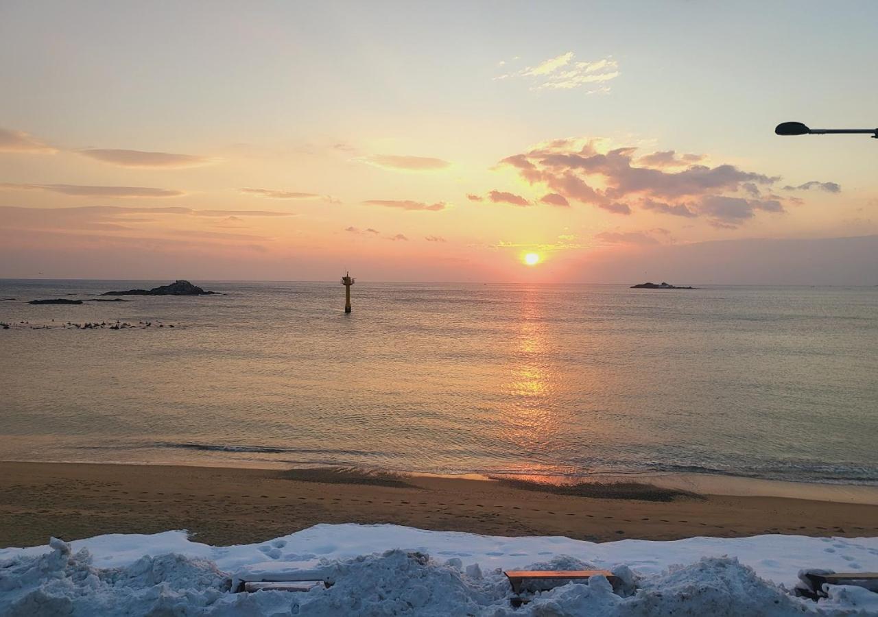 Seaside Minbak Villa Goseong  Ngoại thất bức ảnh