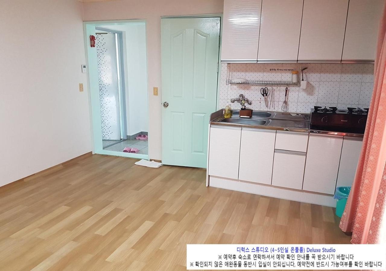Seaside Minbak Villa Goseong  Ngoại thất bức ảnh
