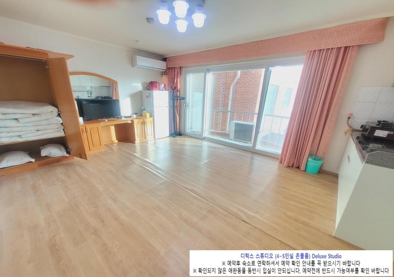 Seaside Minbak Villa Goseong  Ngoại thất bức ảnh